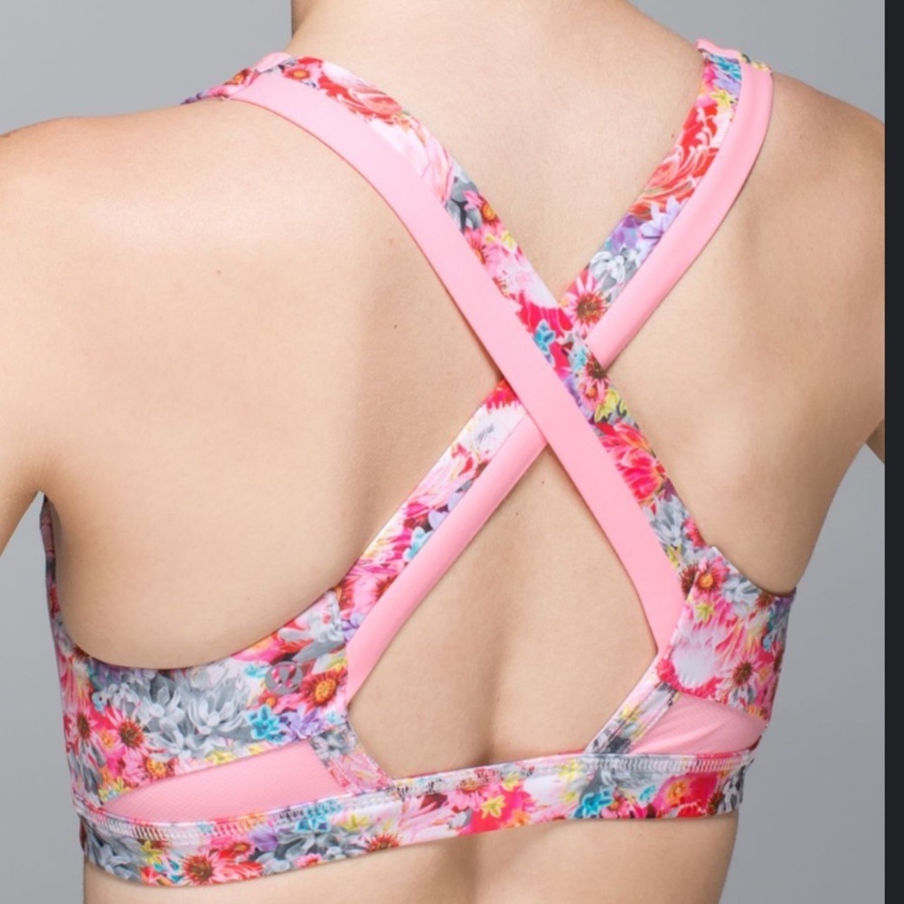 Lululemon Run: Stuff Your Bra II, Pink Floral Sports Bra, Size 6